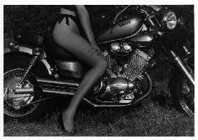 1,10 m lange Beine auf Yamaha